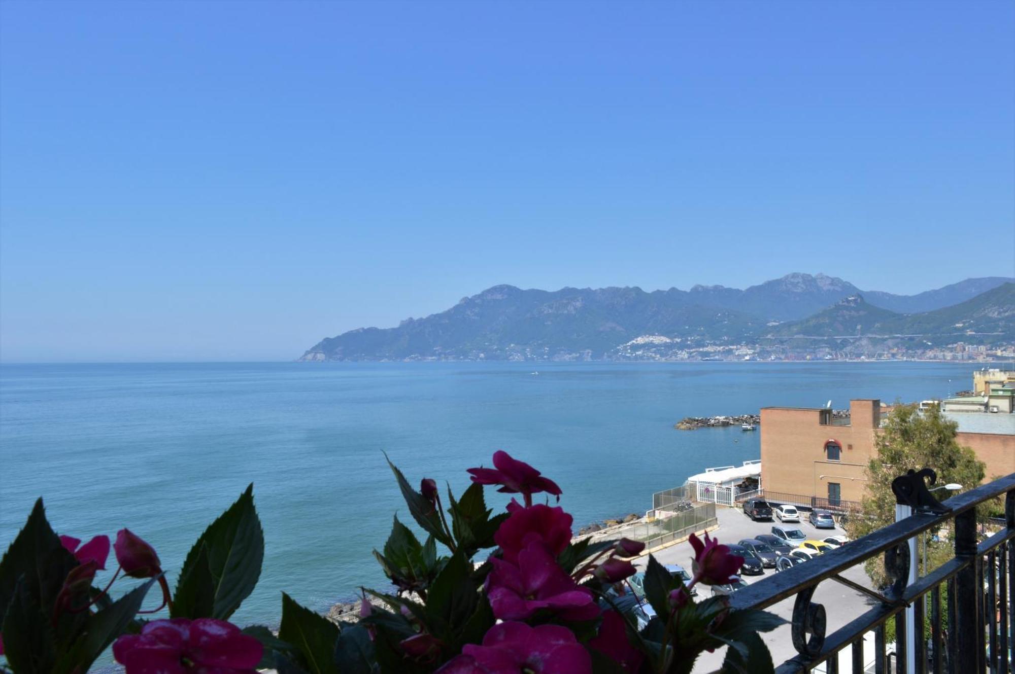 B&B Fronte Del Mare Salerno Ngoại thất bức ảnh